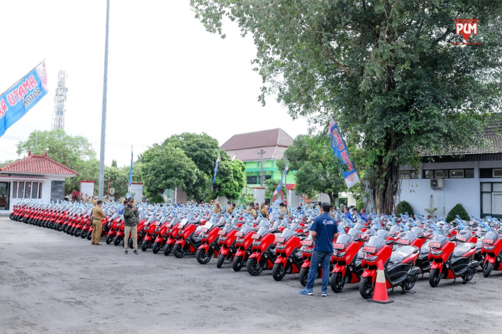 Kredit Nmax dan Aerox Kredit NMAX & Aerox